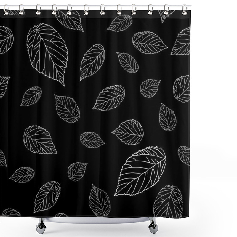 Personality  Simple Black And White Seamless Pattern With Raspberry Leaves. Shower Curtains