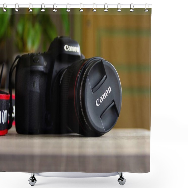 Personality  Brecht, Belgium - April 30 2020: A Portrait Of A Canon Eos 7D Mark II Dslr Or Single-lens Reflex Camera On A Wooden Table In A Living Room. The Lens Hood Displays The Company Logo And Name. Shower Curtains