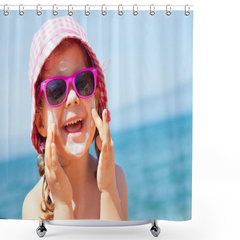 Personality  Sun Protection Shower Curtains