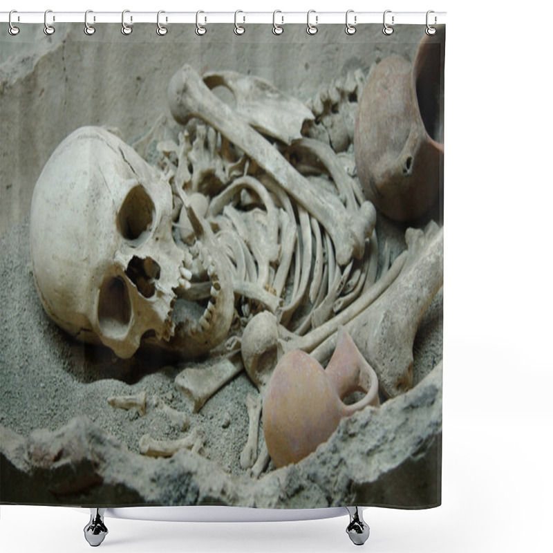 Personality  Skull And Bones Shower Curtains