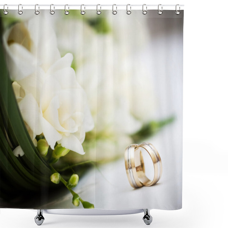 Personality  Wedding Bouquet And Rings Shower Curtains