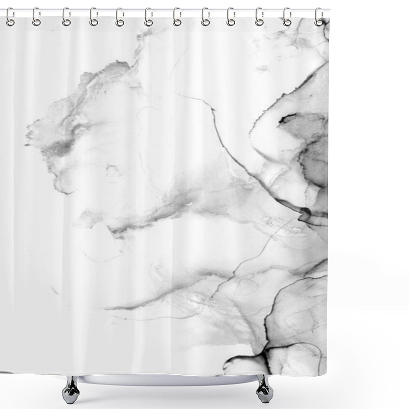 Personality  High-quality Abstract Paintings, Chinese Style Abstract Ink Paintings, And Artistic Backgrounds Presented In Alcohol Ink. Shower Curtains