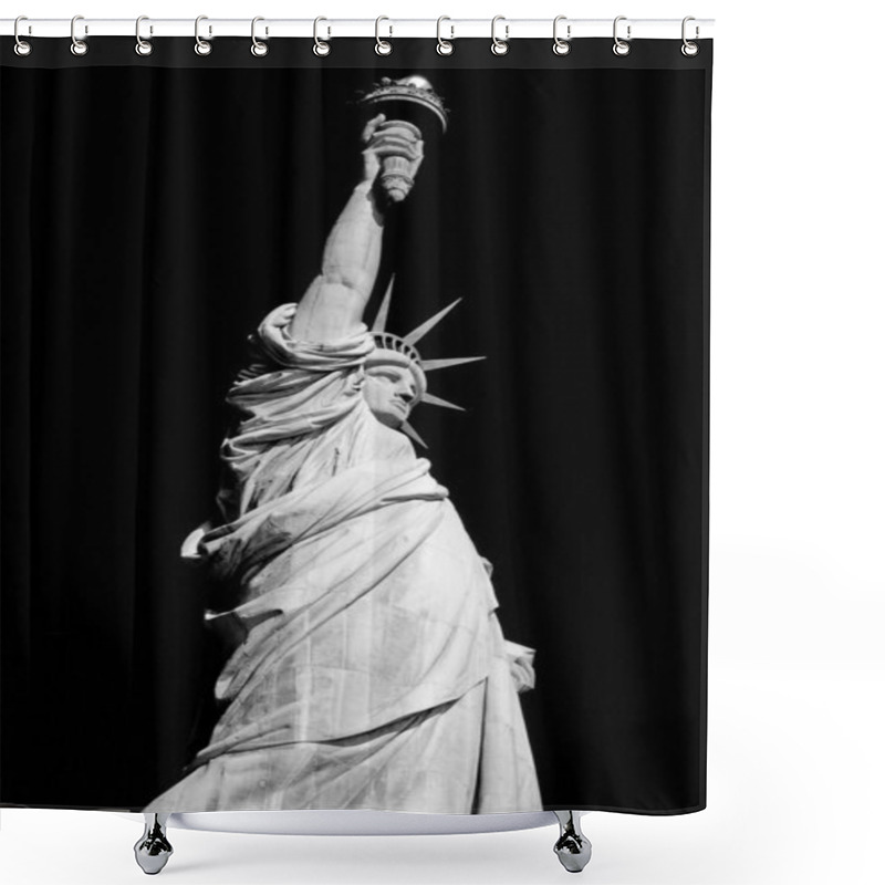 Personality  Statue Of Liberty Shower Curtains