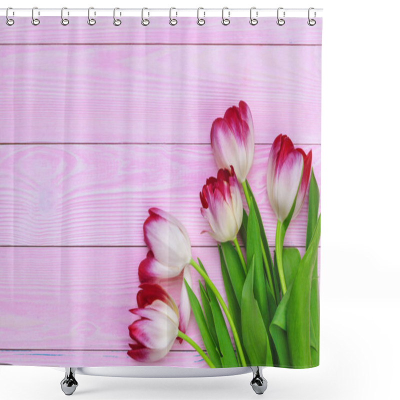 Personality  Fresh Tulips Bunch On Pastel Pink Background Shower Curtains