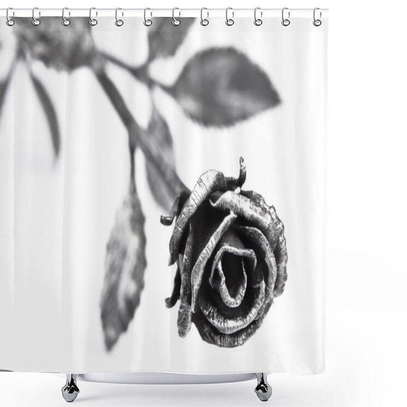 Personality  Metal Rose Shower Curtains