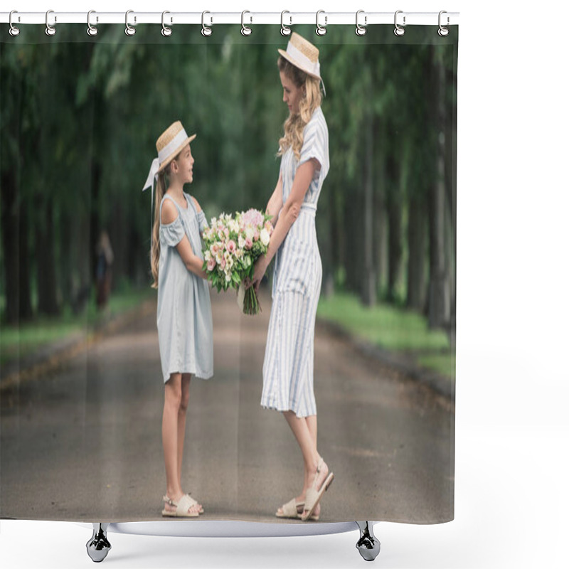 Personality  Mom And Daughter In Straw Hats With Flower Bouquets Holding Hands In Park Shower Curtains