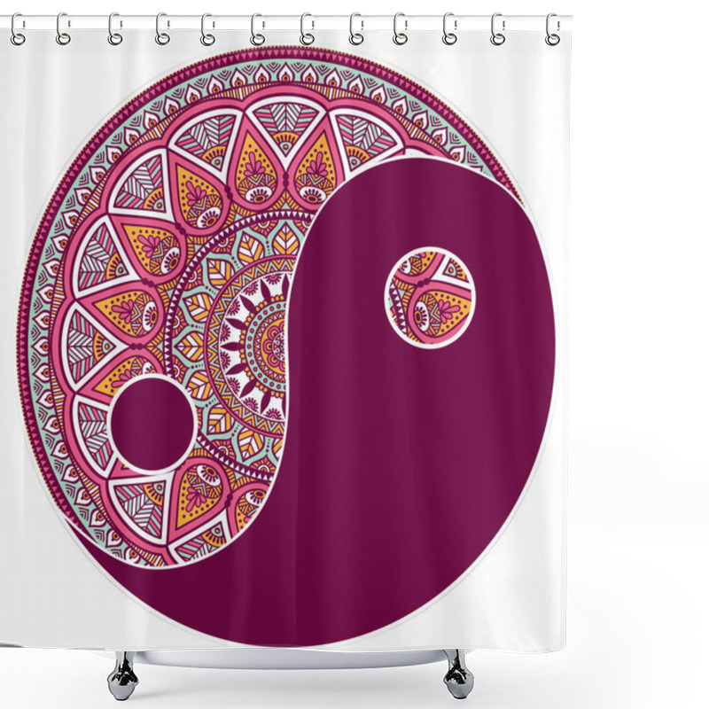 Personality  Mandala. Round Ornament Pattern Shower Curtains