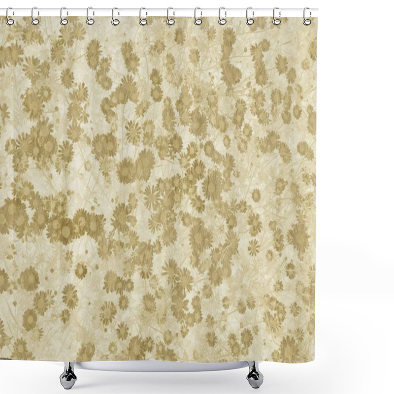 Personality  A Delicate Pattern Of Golden Flowers On A Soft Beige Background. Shower Curtains