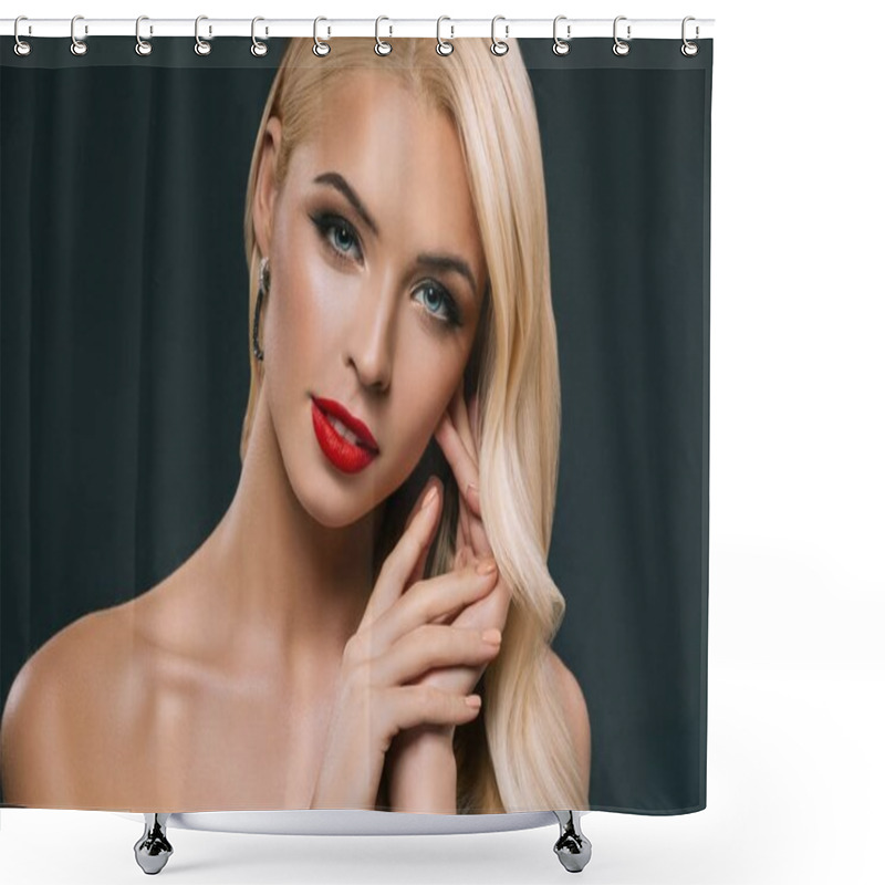 Personality  Beautiful  Blonde Woman Shower Curtains