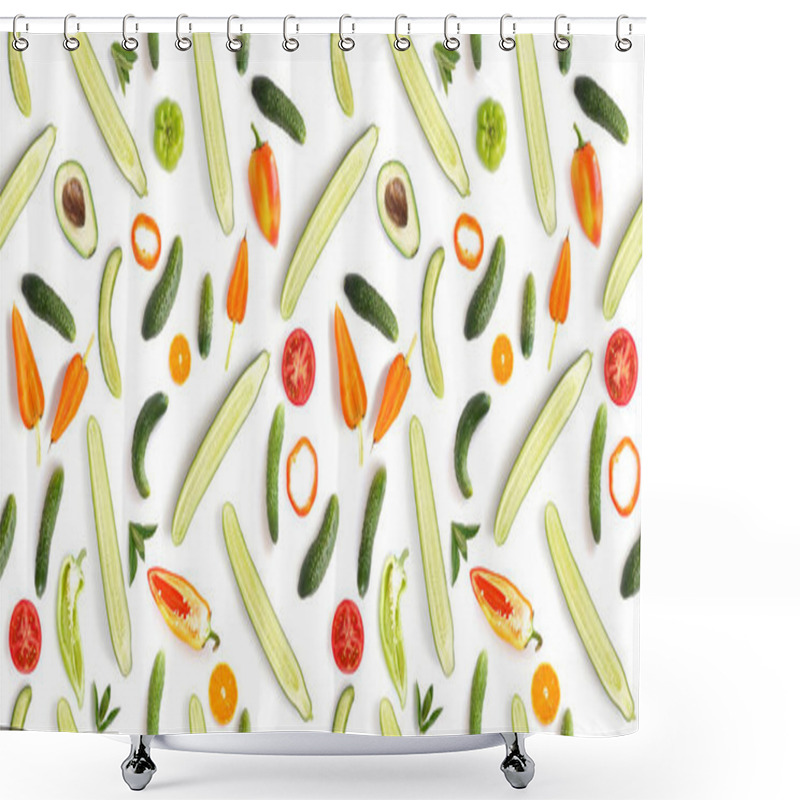 Personality  Seamless Pattern Of Fresh Tomatoes, Peppers, Avocados, Cucumbers And Green Basil Isolated On White Background, Top View Shower Curtains