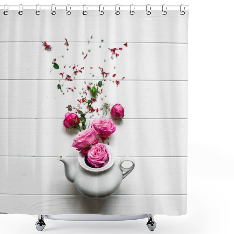 Personality  Pink Roses And Tea Pot Shower Curtains