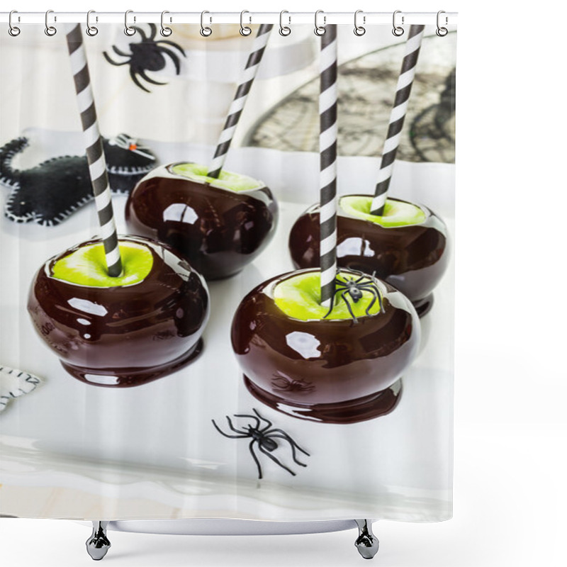 Personality  Candy Apples For Halloween Party Shower Curtains