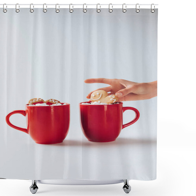 Personality  Hot Cacao With Marshmallows And Gingerbread Men Shower Curtains