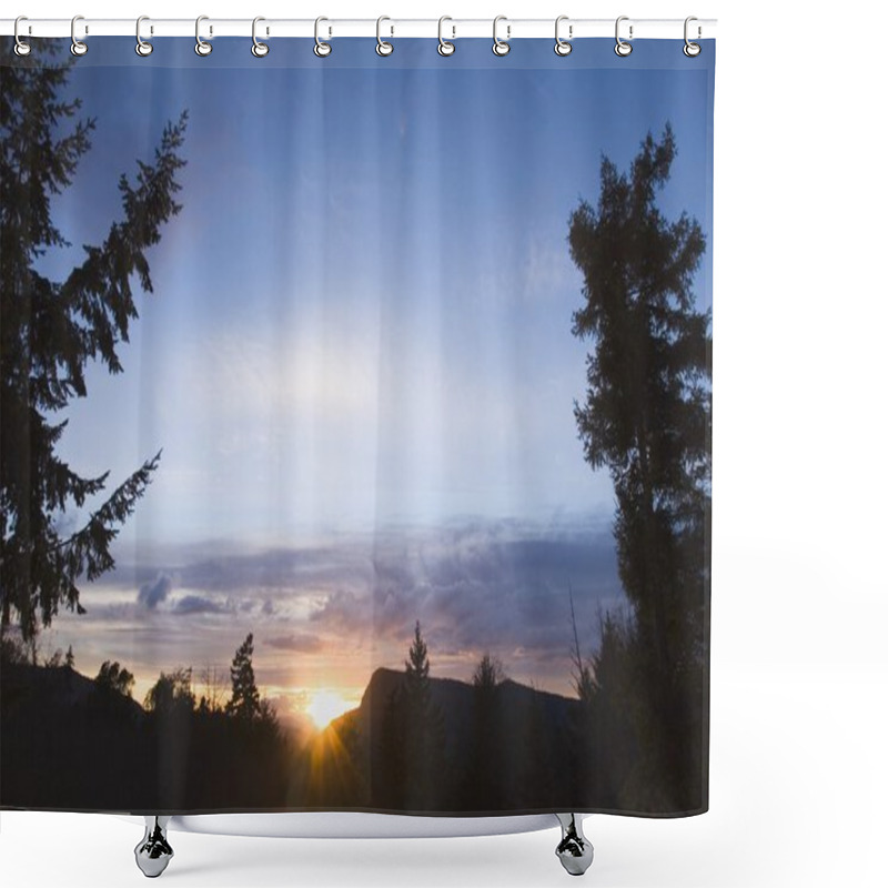 Personality  Scenic Sunset Shower Curtains