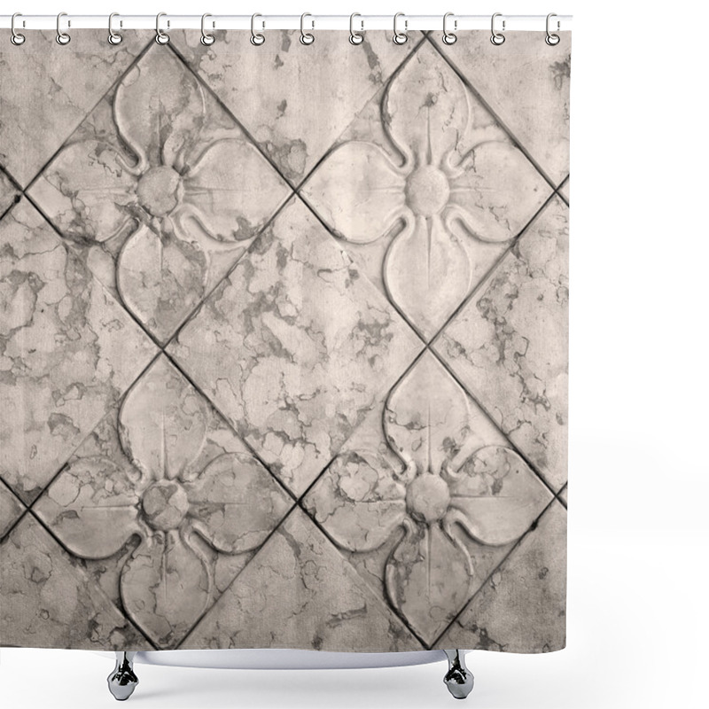 Personality  Antique Floral Pattern Shower Curtains