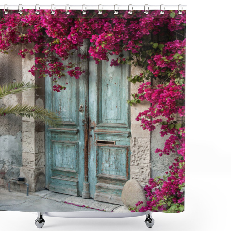 Personality  Old Wooden Door Shower Curtains