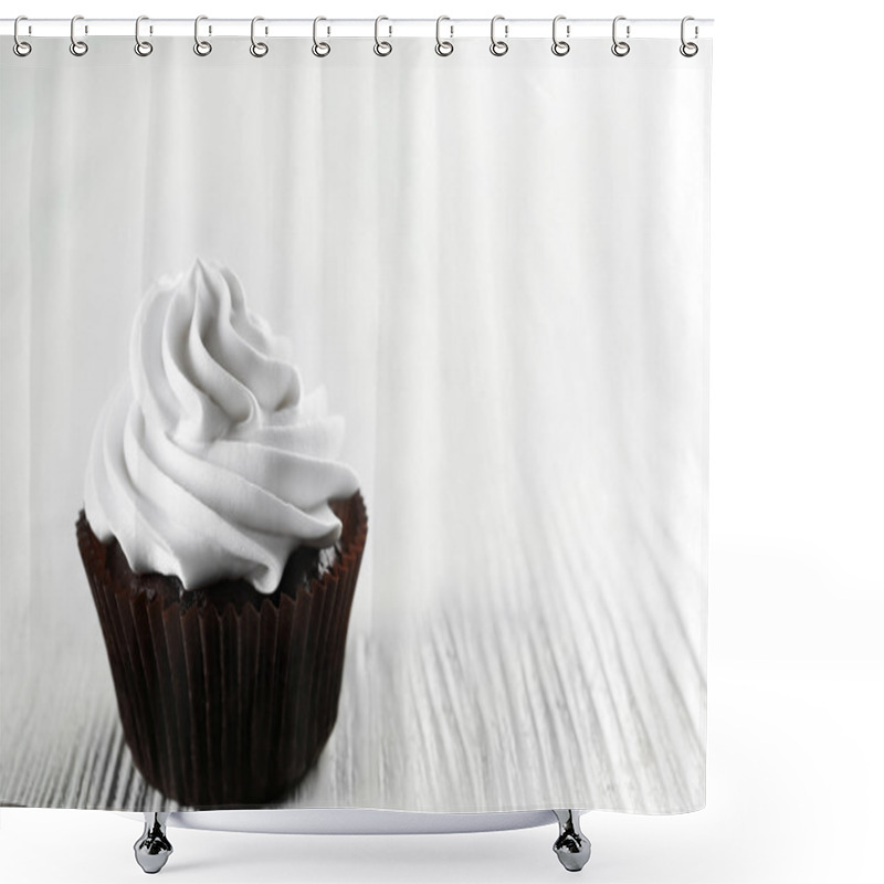 Personality  Decorated Tasty Cupcake Shower Curtains