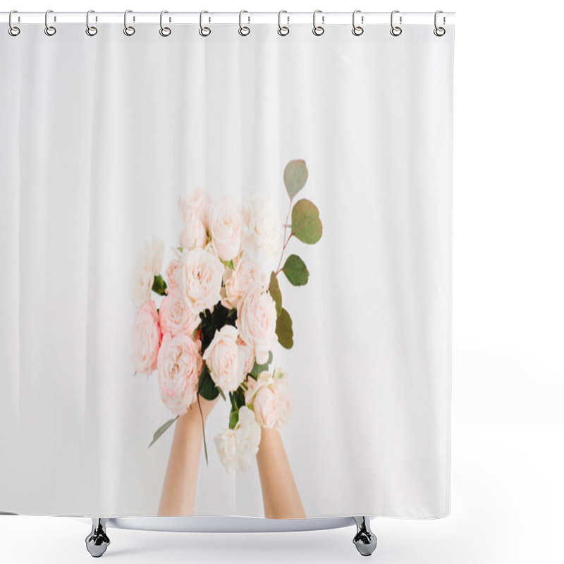 Personality  Bouquet In Girls Hands Shower Curtains