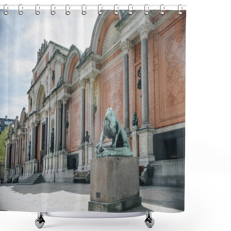 Personality  Glyptotek Shower Curtains