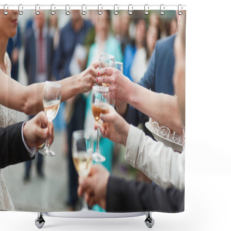 Personality  Bride And Groom Holding Wedding Champagne Glasses Shower Curtains