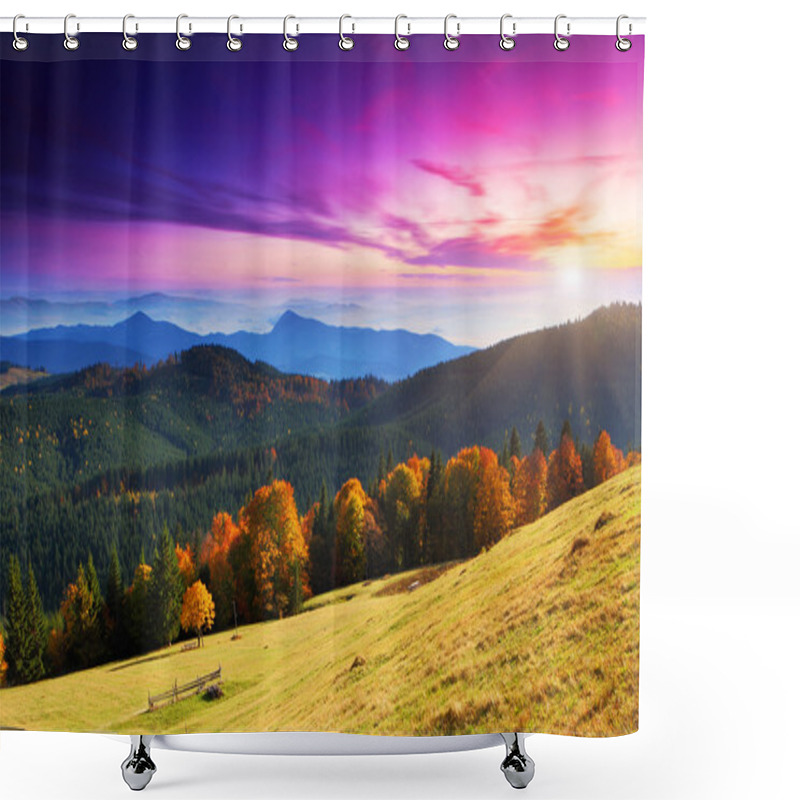 Personality  Autumn Shower Curtains