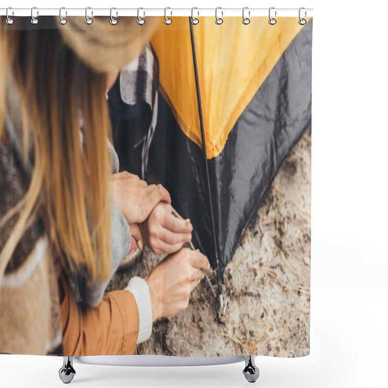 Personality  Mother And Kid Installing Camping Tent Shower Curtains