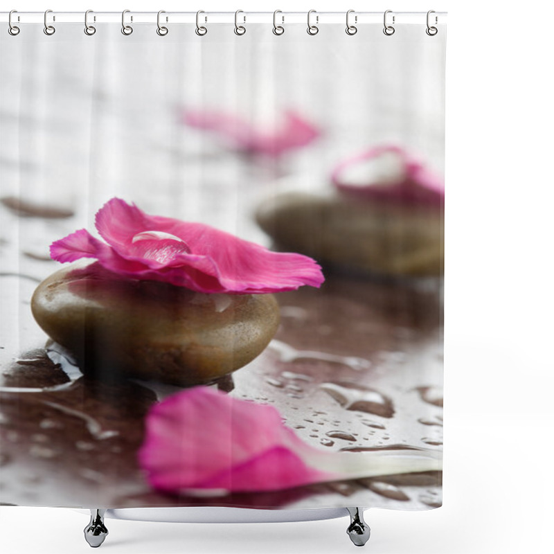 Personality  Stones With Water Drops Shower Curtains