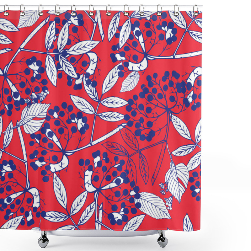 Personality  Creeper Berries Seamless Pattern Shower Curtains