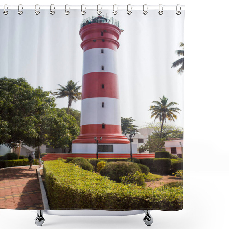 Personality  Alapuzha, Kerala, India-January 29, 2019. The Main Attraction Of Alapuzha Is The Lighthouse. High Red And White Lighthouse Among Tropical Greenery, Palm Trees, Visited By Tourists. Shower Curtains