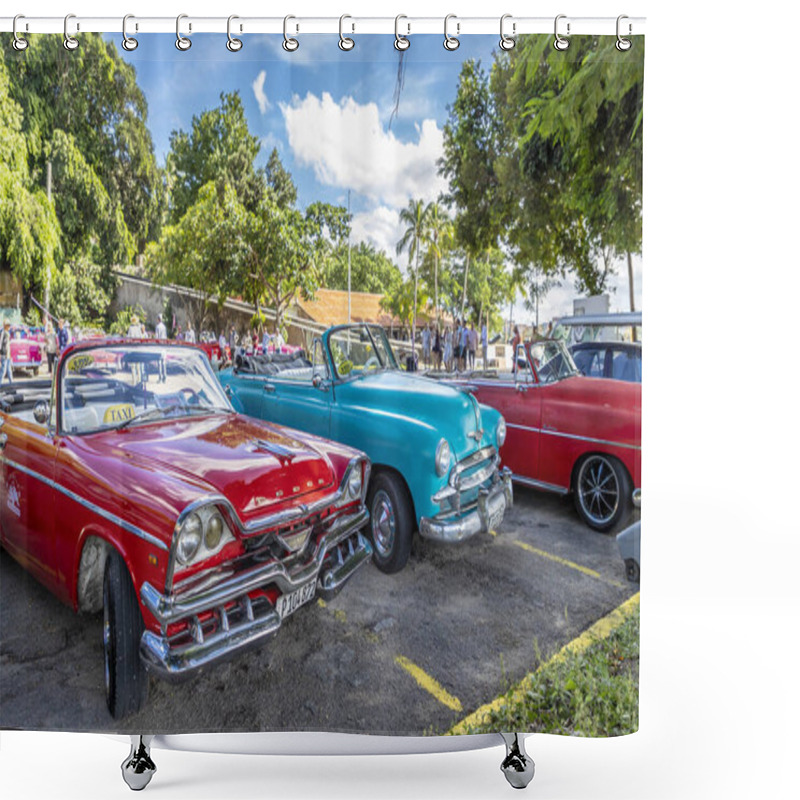 Personality  HABANA, CUBA - Nov 22, 2019: The American Cars From The 50s Parked On The Streets Of Havana. Shower Curtains