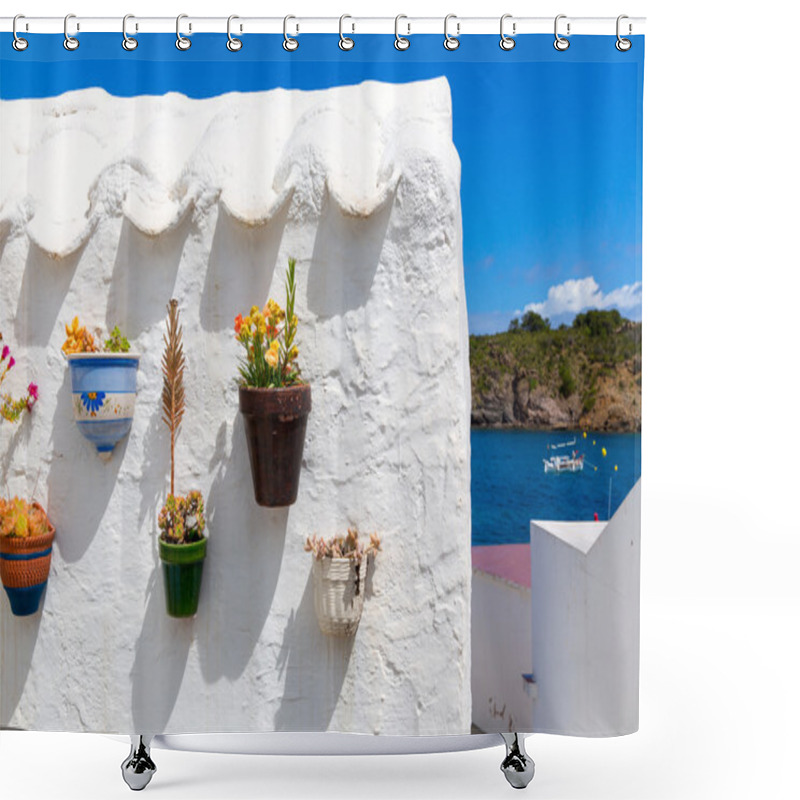 Personality  Menorca Es Grau White House Flower Pots Detail In Balearic Shower Curtains