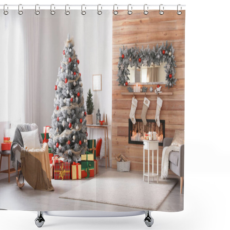 Personality  Beautiful Interior Of Living Room With Decorated Christmas Tree Shower Curtains