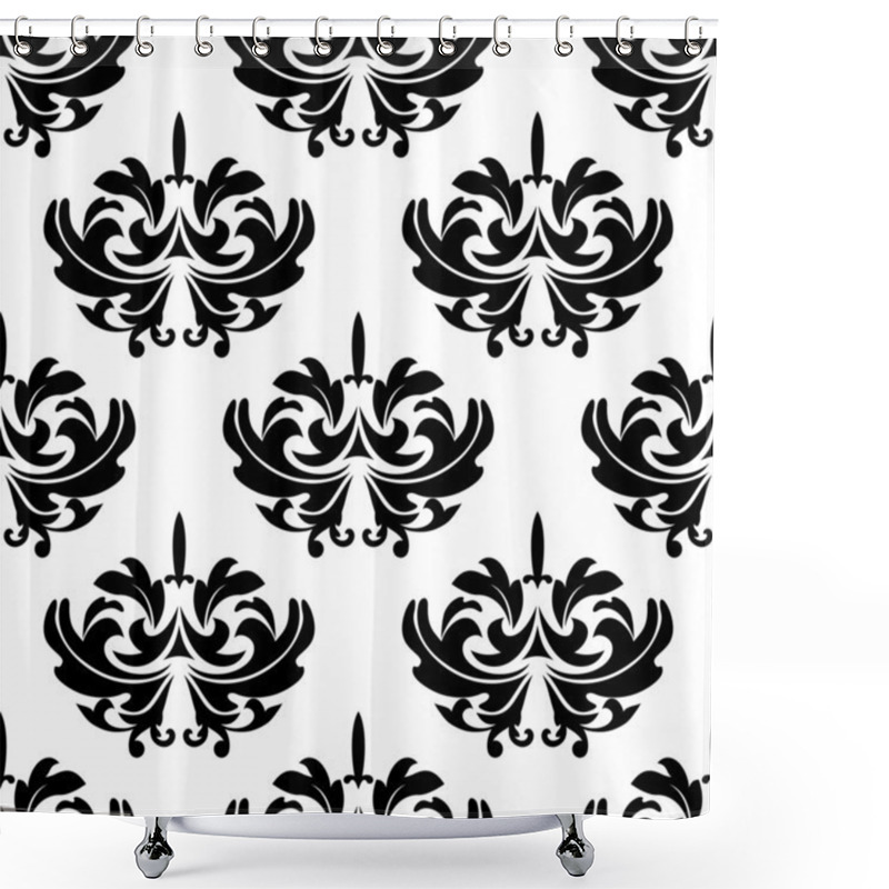 Personality  Damask Style Arabesque Pattern With A Floral Motif Shower Curtains