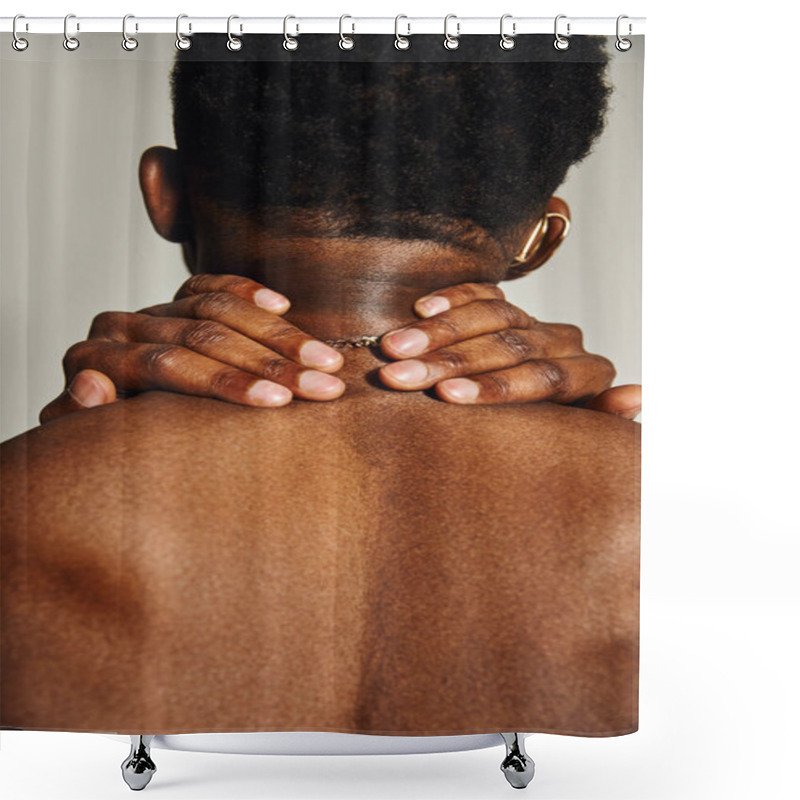 Personality  A Young African American Man Stands Confidently, Showcasing His Toned Physique. His Hands Rest On His Neck, Creating A Striking And Intimate Atmosphere. Soft Lighting Enhances The Mood. Shower Curtains