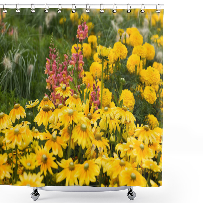 Personality  Beautiful Botanical Shot, Natural Wallpaper Shower Curtains