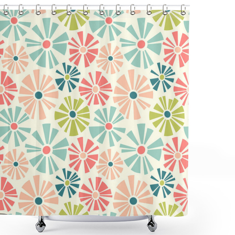 Personality  Spring Theme Seamless Pattern Of Cut Out Style Daisies. Cheerful Retro Design For Fabric, Wallpaper, Backgrounds And Decor. Shower Curtains