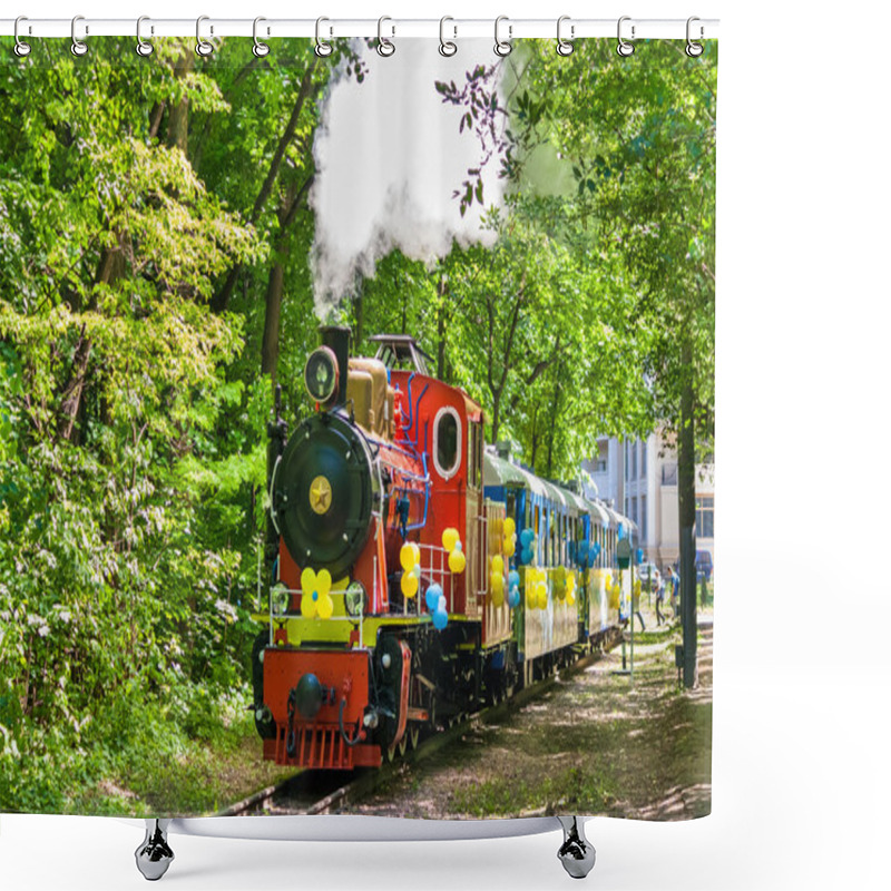 Personality  Steam Locomotive On Kiev Children Shower Curtains