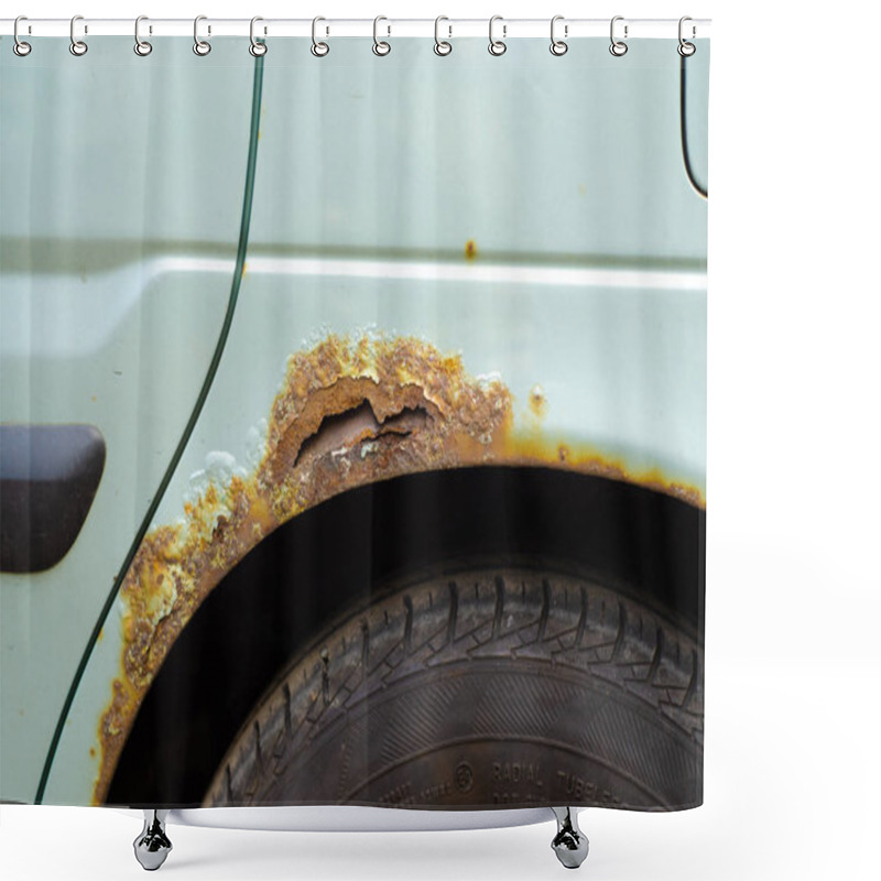 Personality  Car Rust On The Street Shower Curtains