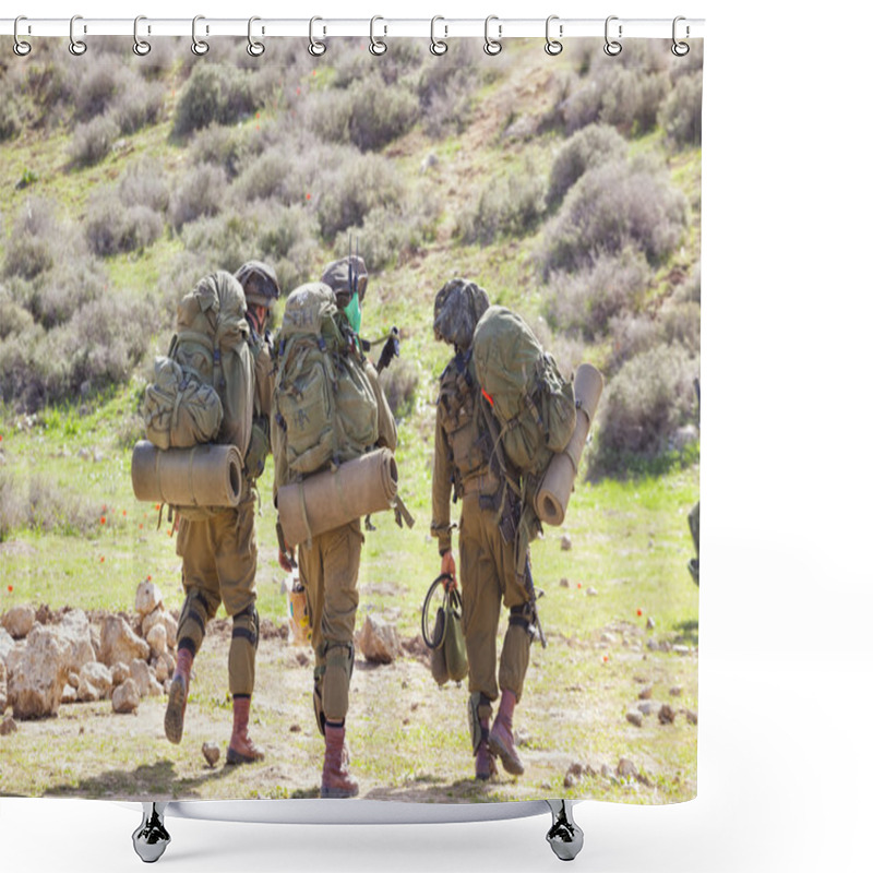 Personality  Israeli Soldier - Paratroopers Brigade Shower Curtains