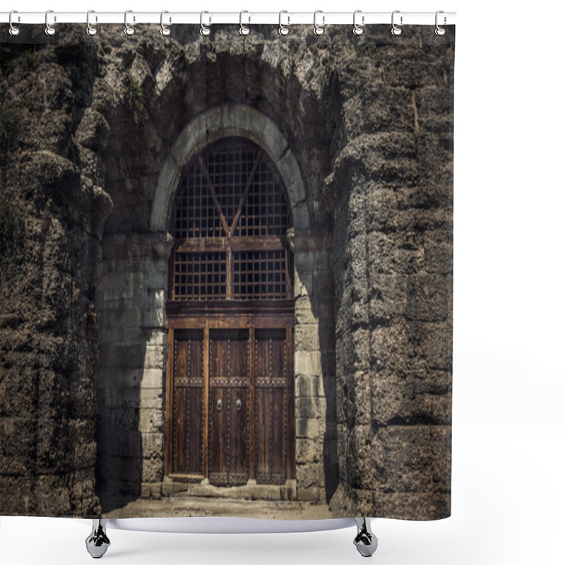 Personality  Dark Gate Of Stone Castle Shower Curtains