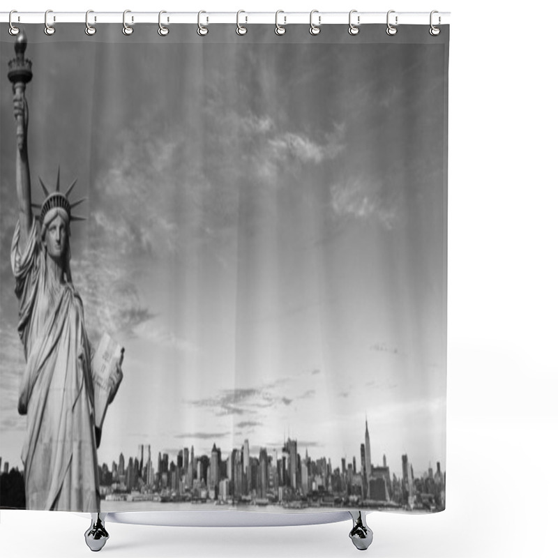 Personality  New York City Black And White Hi Contrast Shower Curtains