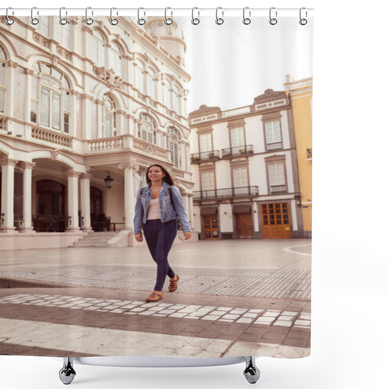 Personality  Young Girl Walking With Backpack   Shower Curtains