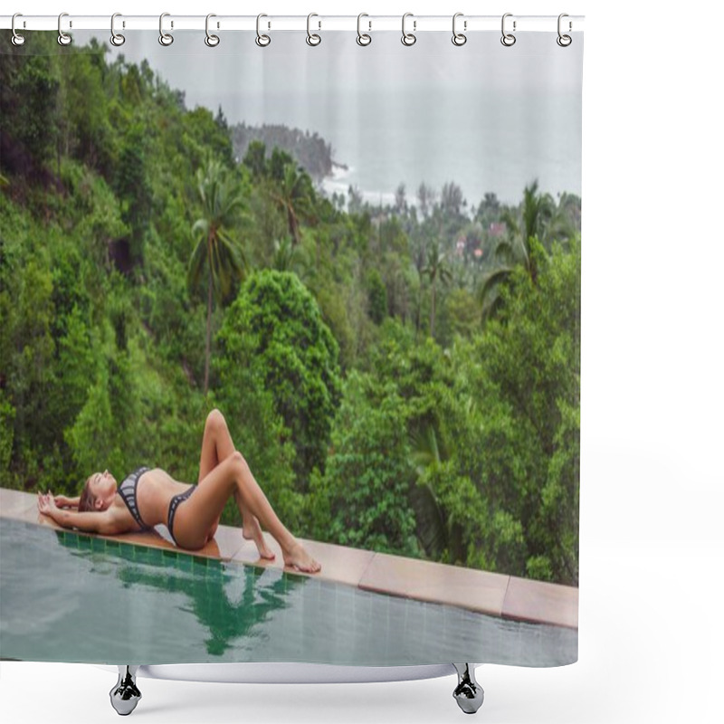 Personality  Resting Shower Curtains