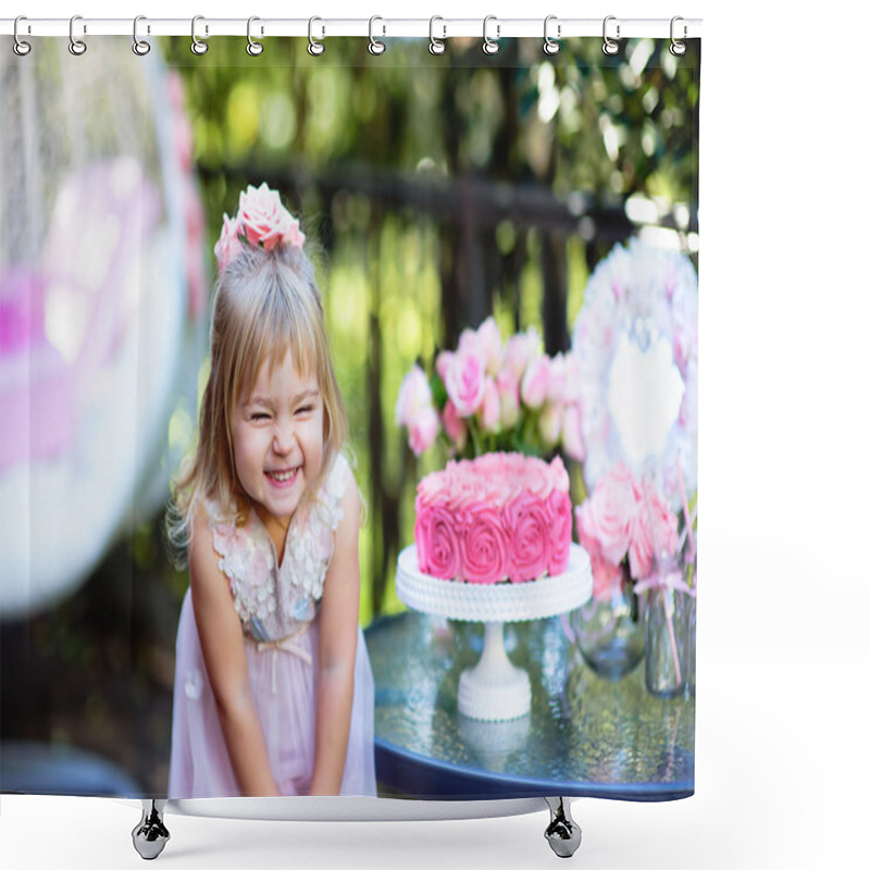 Personality  Little Girl Celebrate Happy Birthday Party With Rose Outdoor Shower Curtains