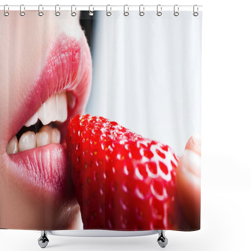 Personality  Lips Shower Curtains