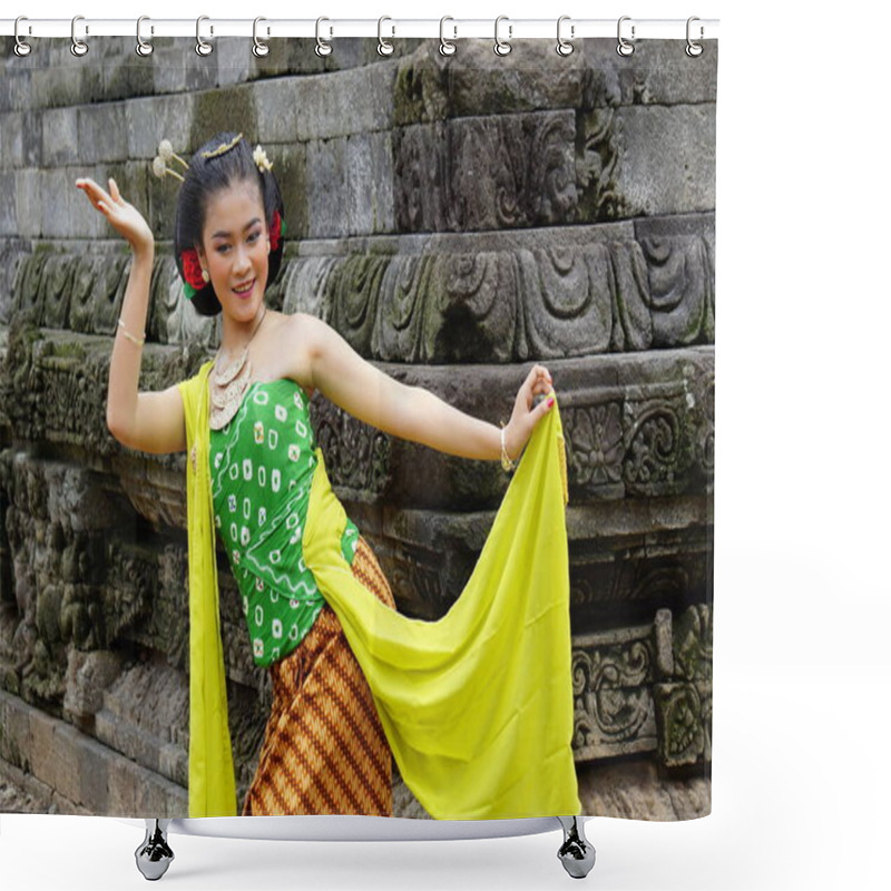 Personality  Indonesian Traditional Dancers With Traditional Clothes Which Are Called Kemben Shower Curtains