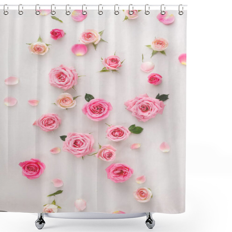 Personality  Roses And Petals Background Shower Curtains