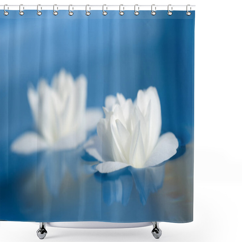 Personality  Beautiful White Jasmine Flowers Floating On Blue Water Shower Curtains