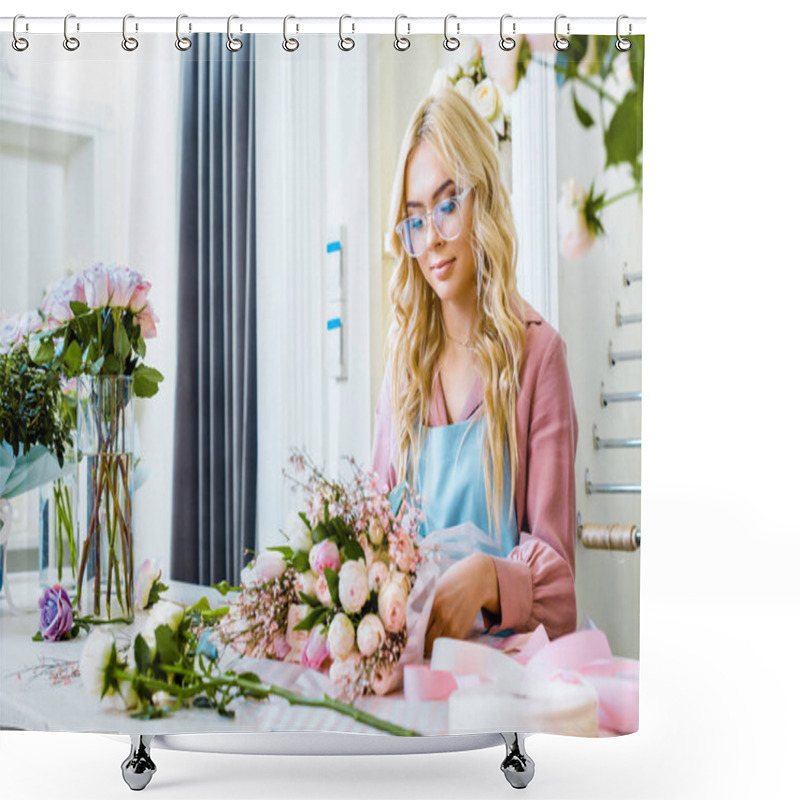 Personality  Beautiful Female Florist In Glasses Wrapping Bouquet In Flower Shop Shower Curtains