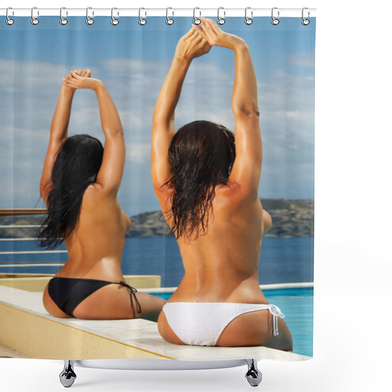 Personality  Beauties On Vacations Shower Curtains